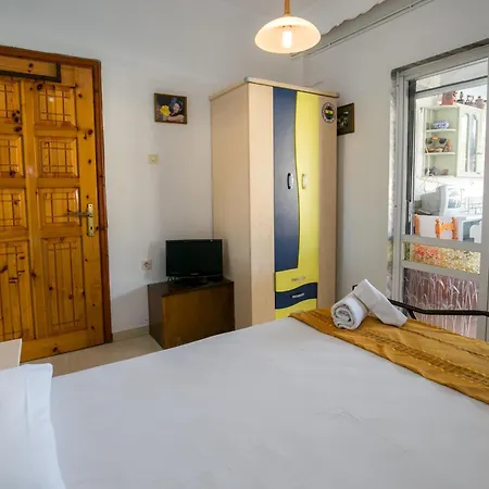 게스트하우스 Evaggelia Sea View Skála Marión