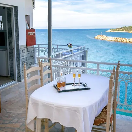 Pensiune Evaggelia Sea View 4*