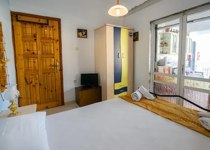 게스트하우스 Evaggelia Sea View Skála Marión