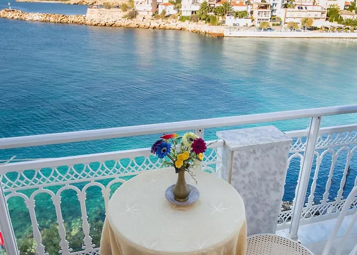 Evaggelia Sea View 4*