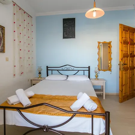 Evaggelia Sea View Guest house *