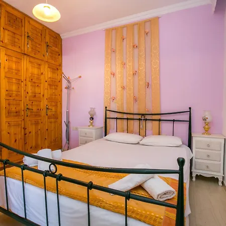 Evaggelia Sea View Guest house *